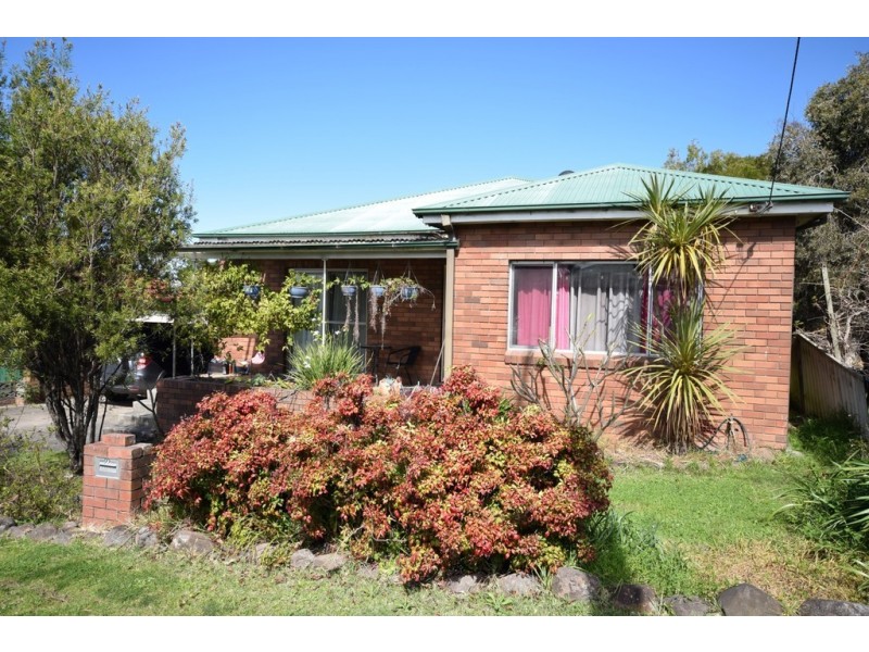 22 Cambewarra Road, Bomaderry NSW 2541