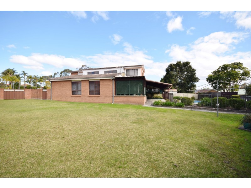 3 Elkhorn Place, North Nowra NSW 2541