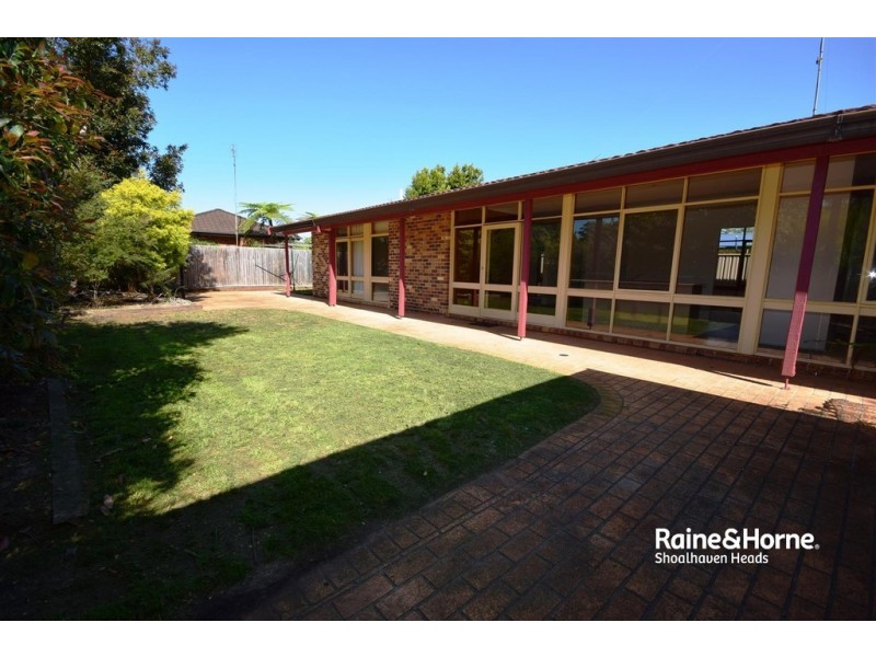 12 Gerroa Road, Shoalhaven Heads NSW 2535