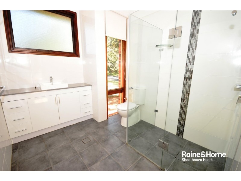 12 Gerroa Road, Shoalhaven Heads NSW 2535