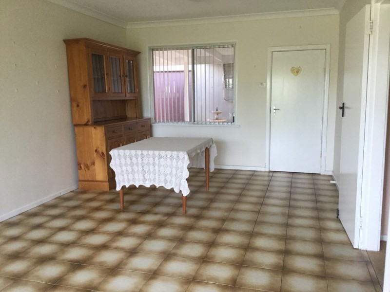 17 Woolstencraft Avenue, Shoalhaven Heads NSW 2535