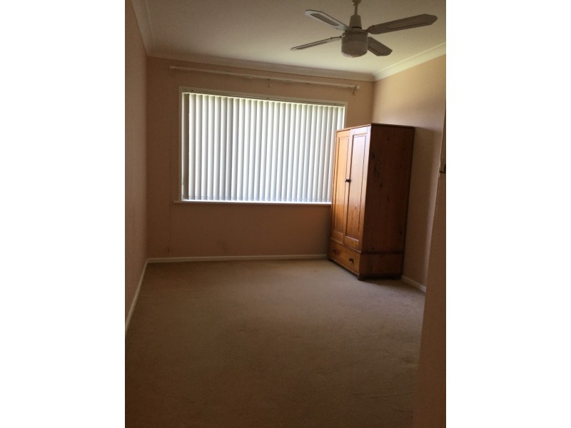 17 Woolstencraft Avenue, Shoalhaven Heads NSW 2535