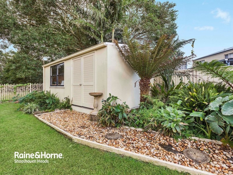 61 Hay Avenue, Shoalhaven Heads NSW 2535
