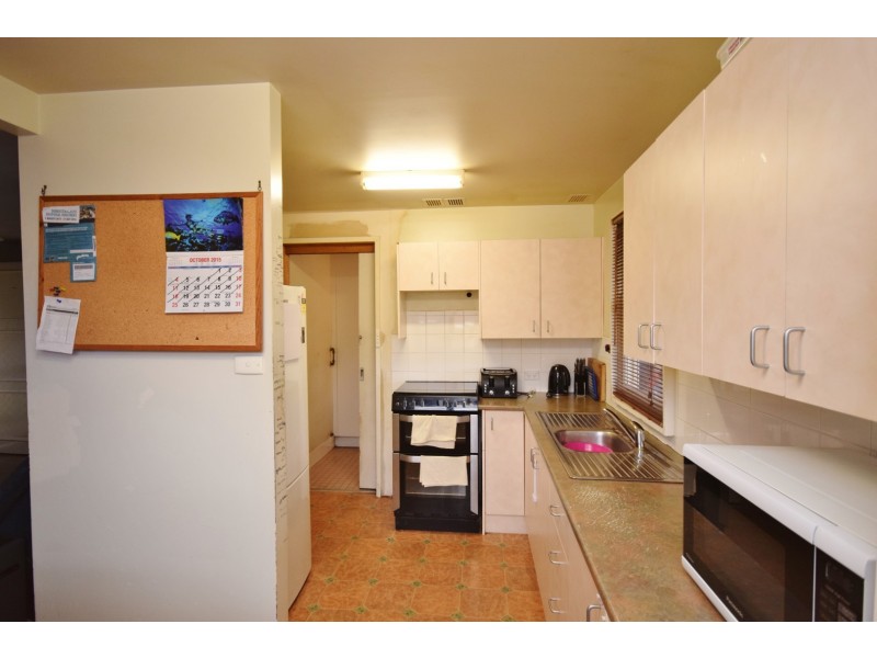12 Clipper Road, Nowra NSW 2541