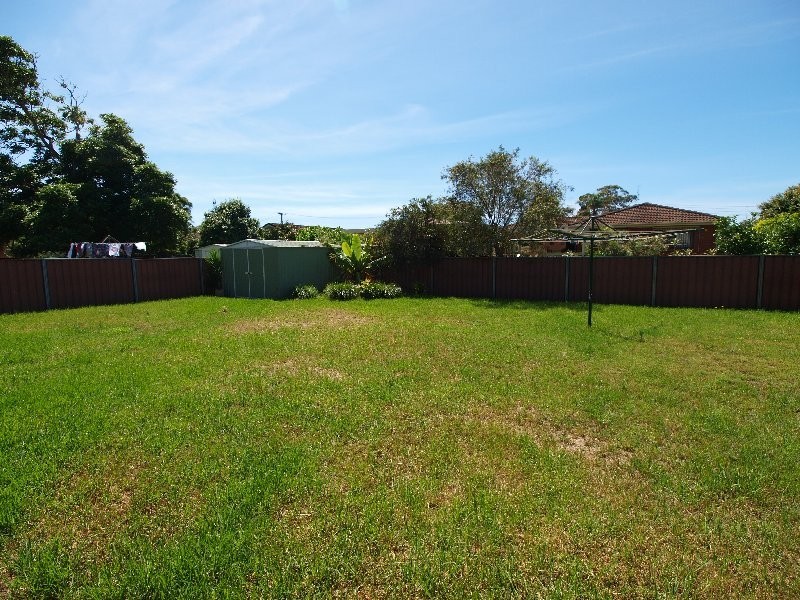 4 Gerroa Road, Shoalhaven Heads NSW 2535