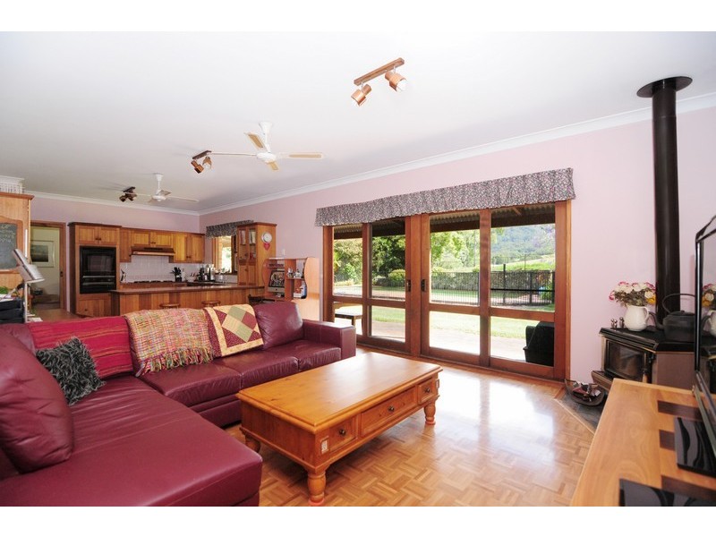 107A Main Road, Cambewarra NSW 2540