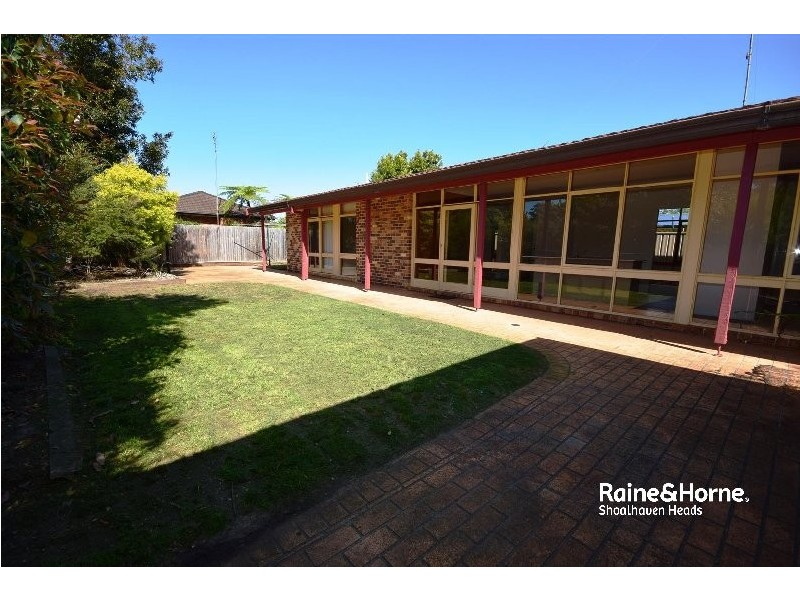 12 Gerroa Road, Shoalhaven Heads NSW 2535