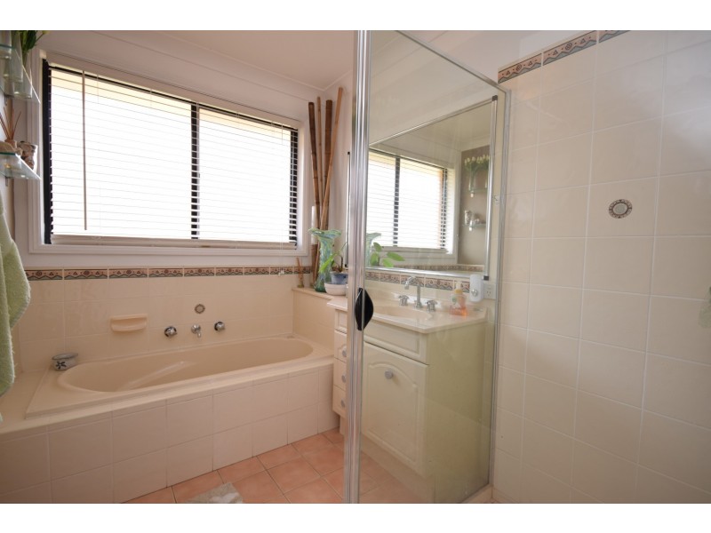 42 Worrigee Road, Worrigee NSW 2540