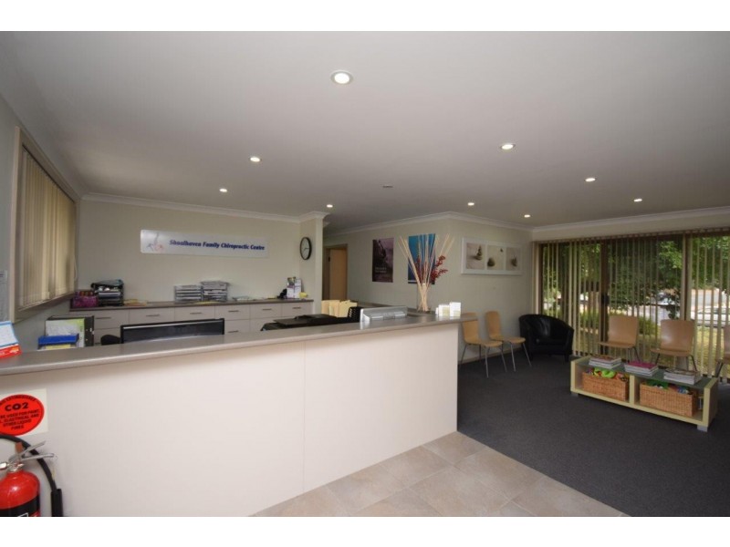 20 Albatross Road, Nowra NSW 2541
