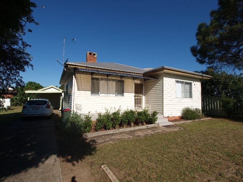 62 Meroo Road, Bomaderry NSW 2541