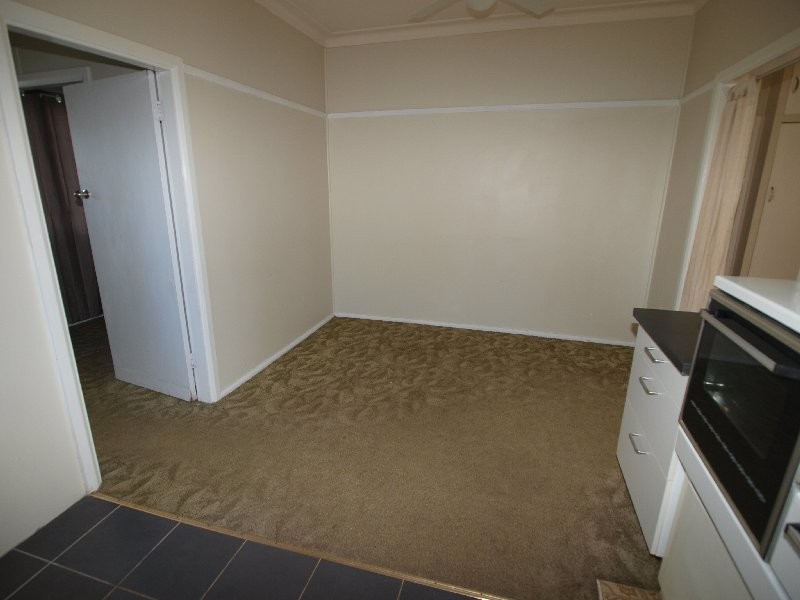 62 Meroo Road, Bomaderry NSW 2541