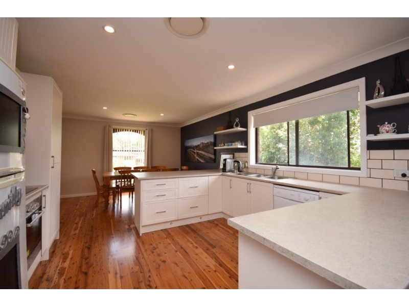 12 McMahons Road, North Nowra NSW 2541
