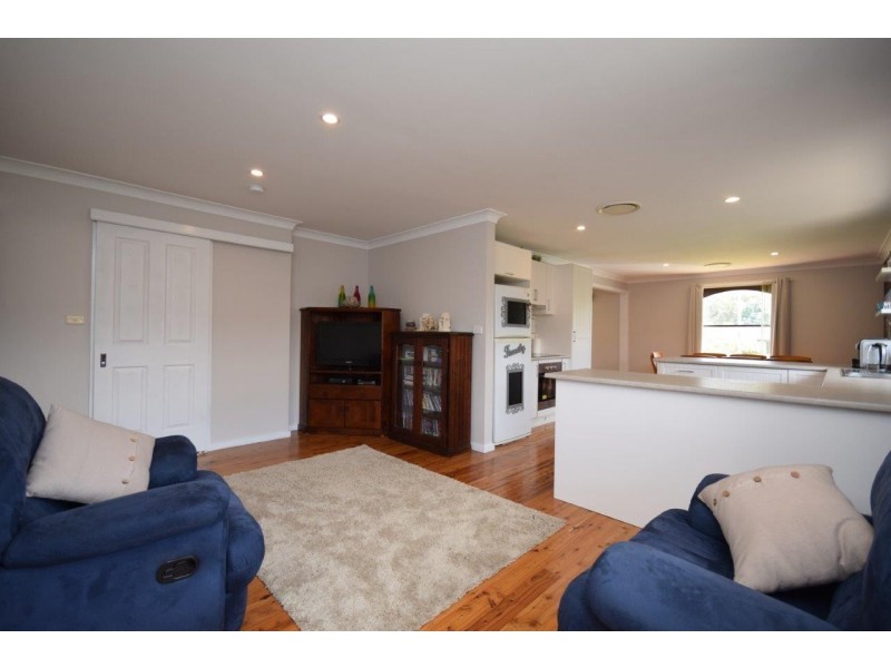 12 McMahons Road, North Nowra NSW 2541