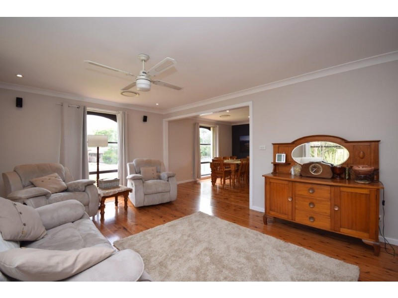 12 McMahons Road, North Nowra NSW 2541