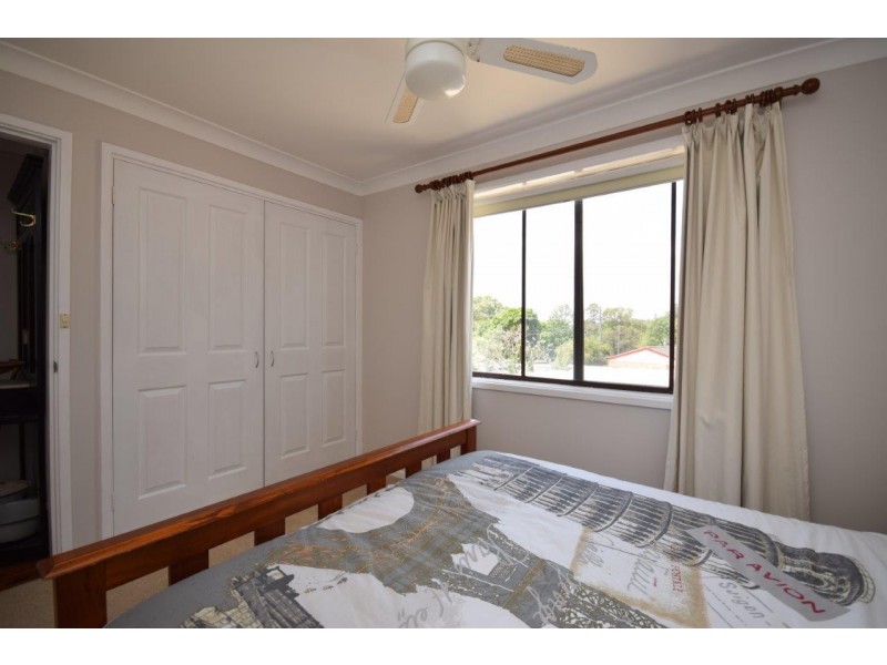 12 McMahons Road, North Nowra NSW 2541