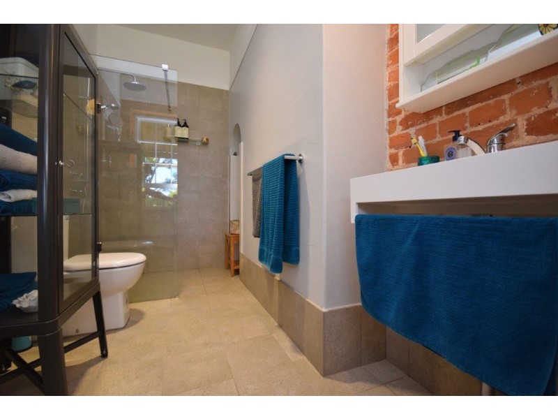 890 Greenwell Point Road, Pyree NSW 2540