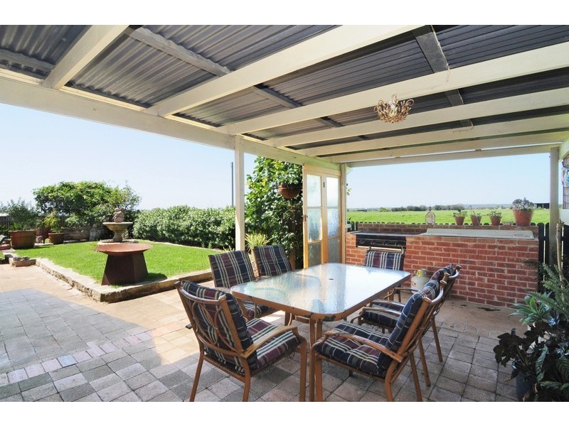 890 Greenwell Point Road, Pyree NSW 2540