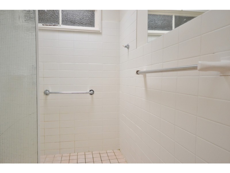 42 Bunberra Street, Bomaderry NSW 2541