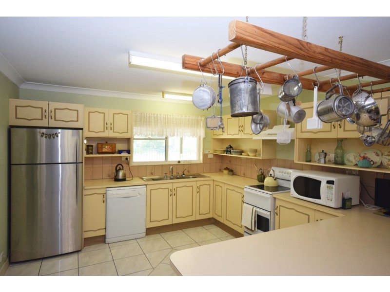 6 Daisy Place, Worrigee NSW 2540