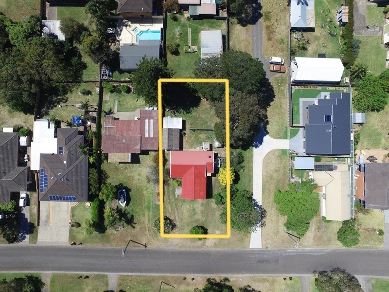 16 Bolt Street, Shoalhaven Heads NSW 2535