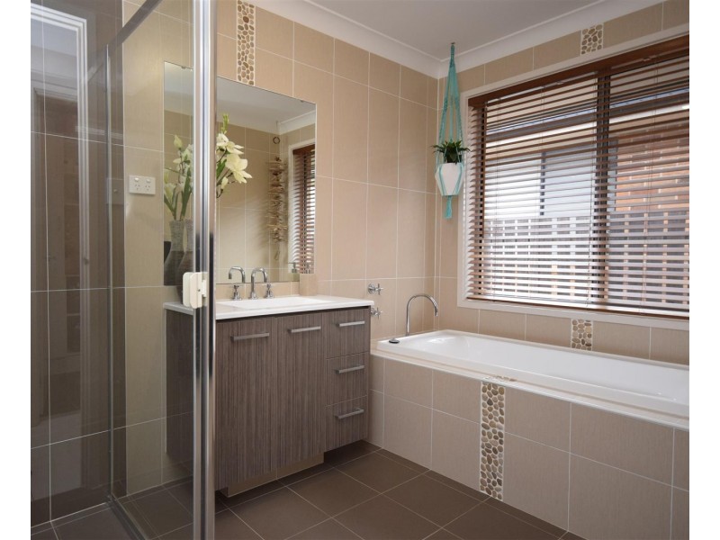 55 Sophia Road, Worrigee NSW 2540