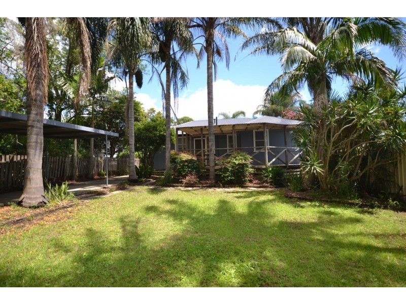 2 Young Avenue, Nowra NSW 2541