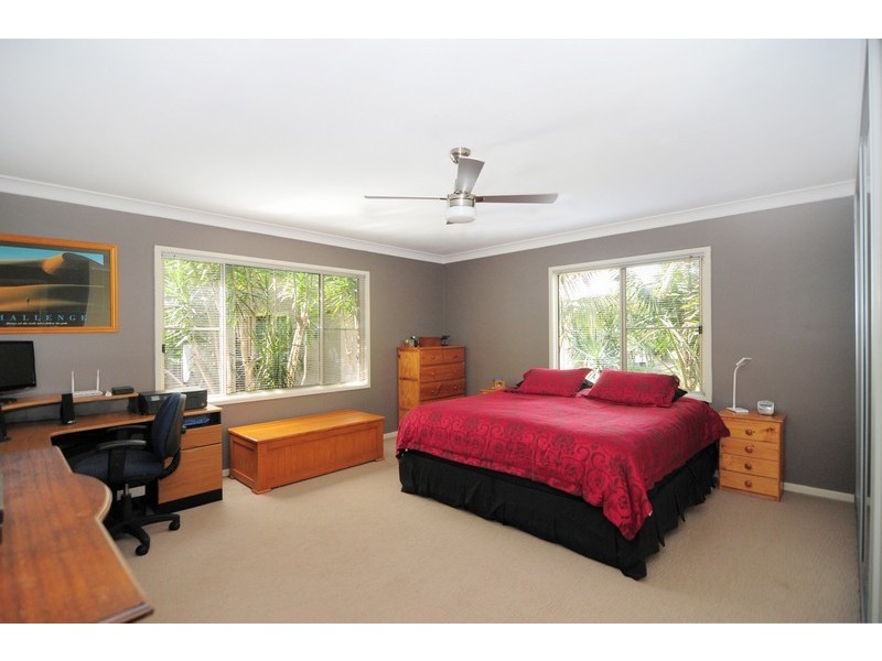 21 Page Avenue, North Nowra NSW 2541