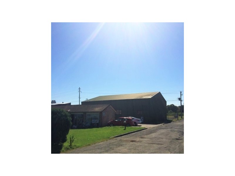 262 Princes Highway, South Nowra NSW 2541