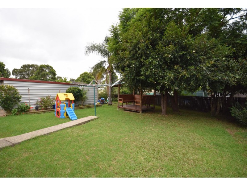 4 Quadrant Street, Nowra NSW 2541