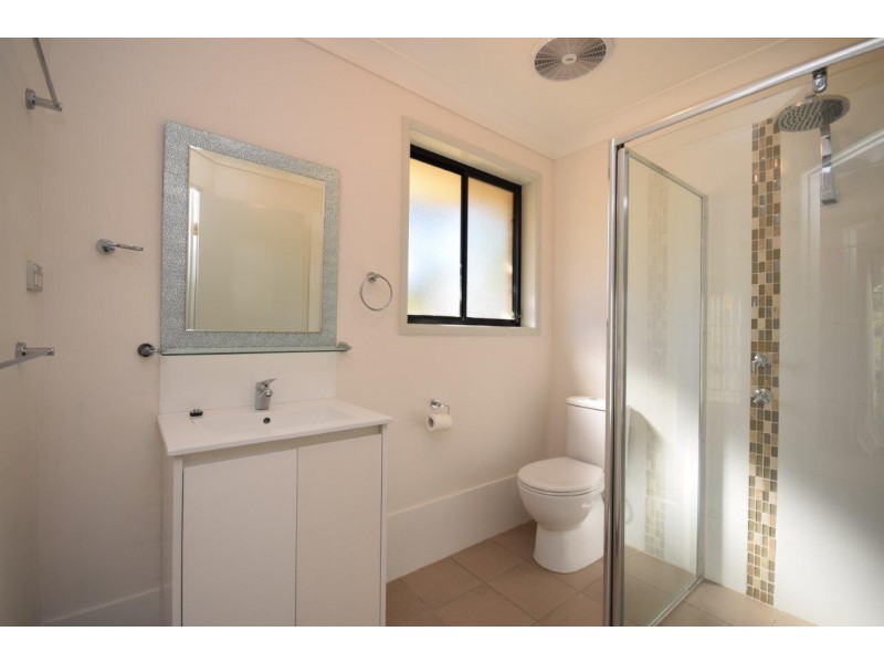 19 Lydon Crescent, West Nowra NSW 2541