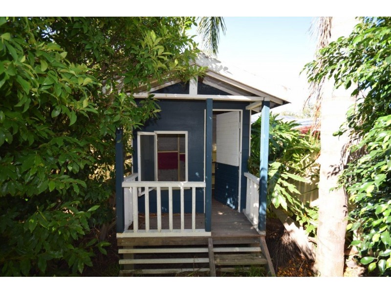 19 Lydon Crescent, West Nowra NSW 2541