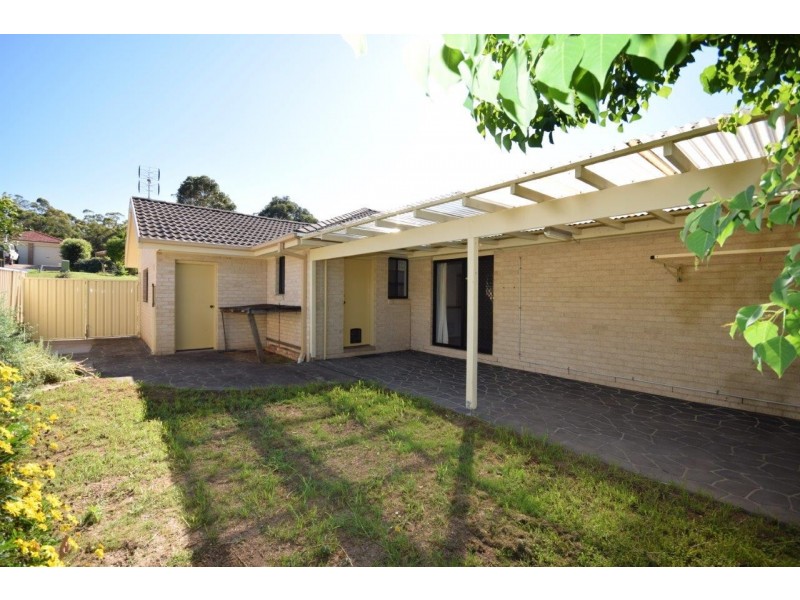 19 Lydon Crescent, West Nowra NSW 2541