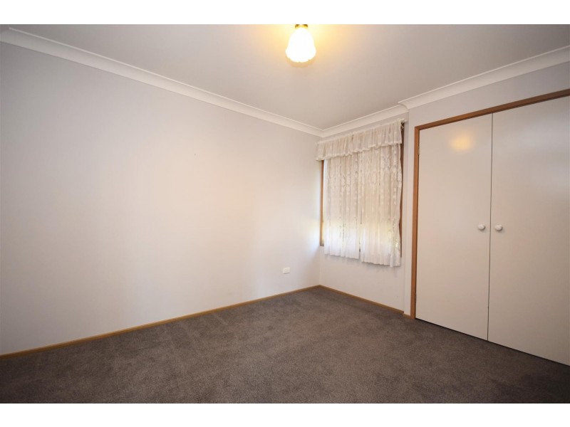 22 Illawarra Circuit, Worrigee NSW 2540