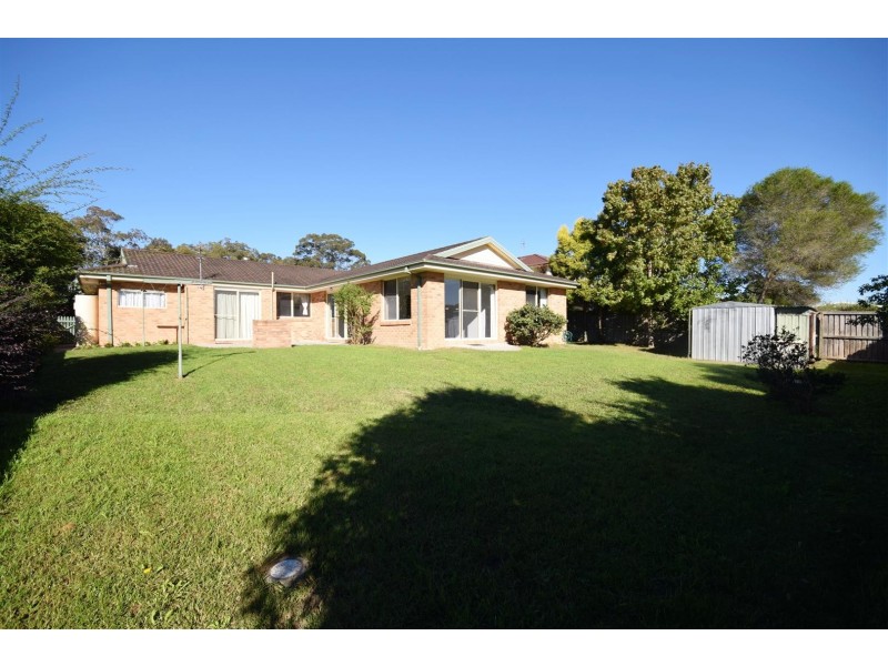 22 Illawarra Circuit, Worrigee NSW 2540
