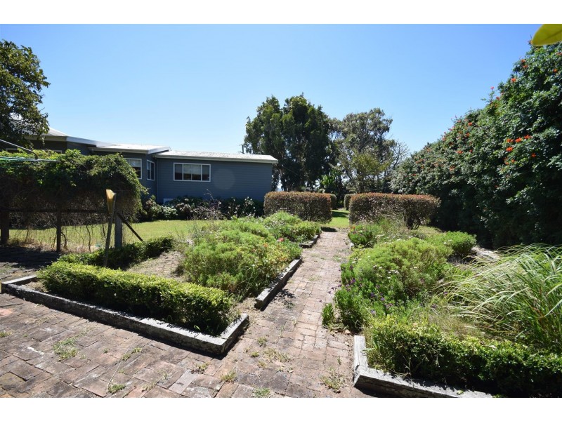 1364 Comerong Island Road, Comerong Island NSW 2540