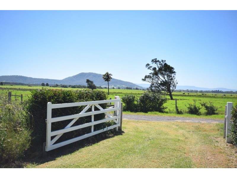 1364 Comerong Island Road, Comerong Island NSW 2540