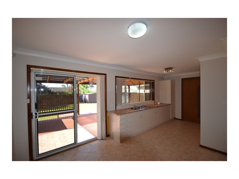 25 Greenwell Point Road, Nowra NSW 2541
