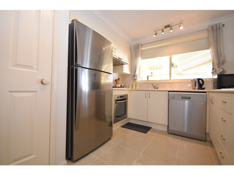 3 Kardella Avenue, Nowra NSW 2541