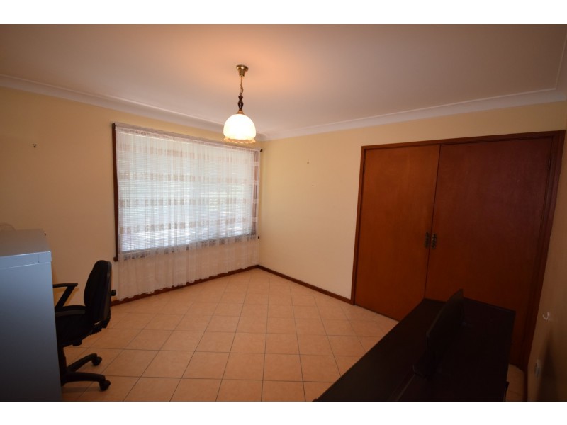 3 Hawthorn Avenue, Nowra NSW 2541