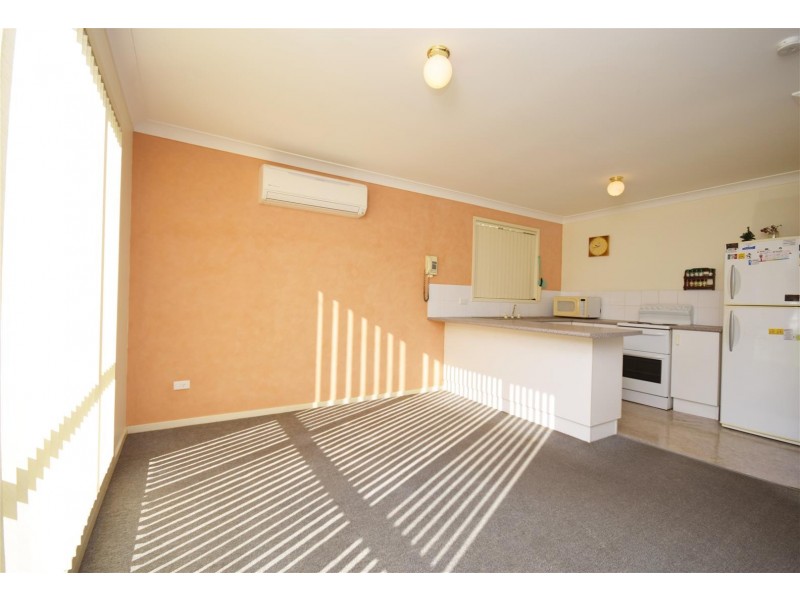 3 Riverside Esplanade South, Basin View NSW 2540