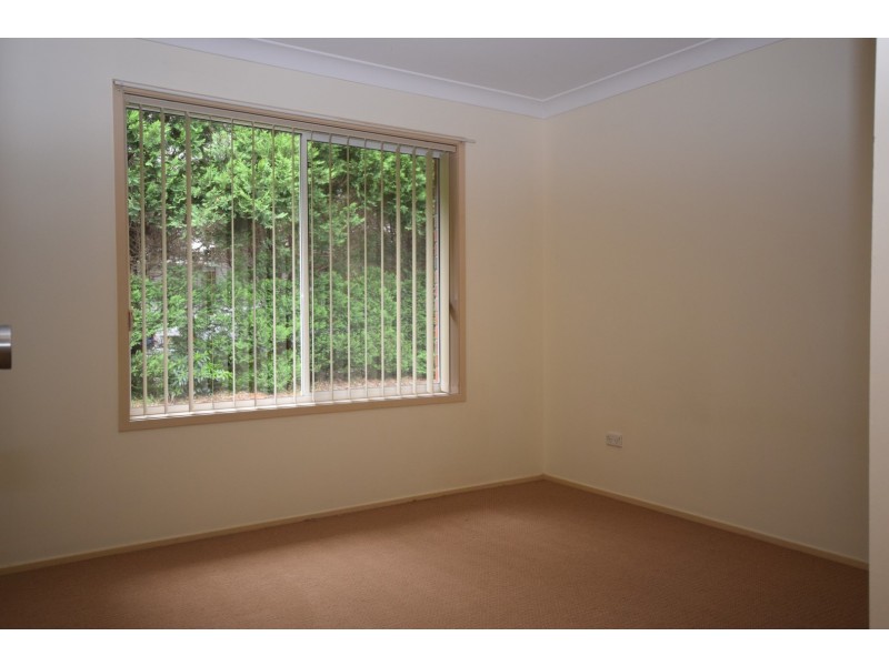 1/28 Numrock Close, Bomaderry NSW 2541