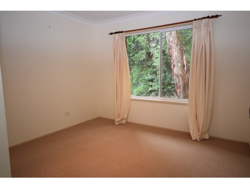 2/28 Numrock Street, Bomaderry NSW 2541