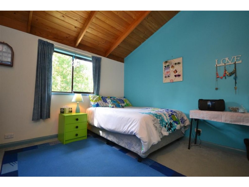 910 Illaroo Road, Tapitallee NSW 2540