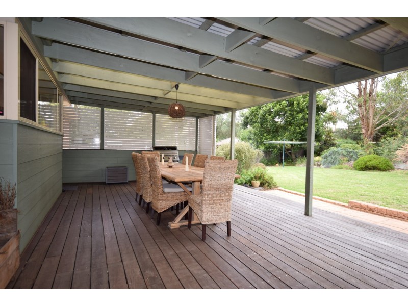 112 Warren Avenue, North Nowra NSW 2541