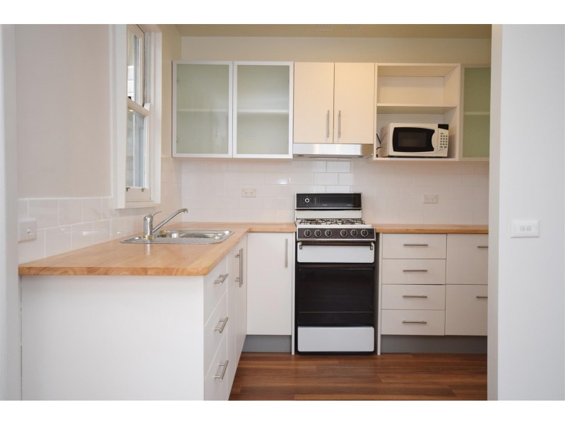 11 Supply Street, Nowra East NSW 2541