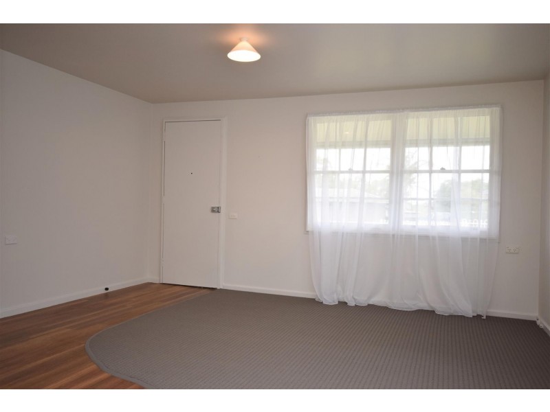 11 Supply Street, Nowra East NSW 2541