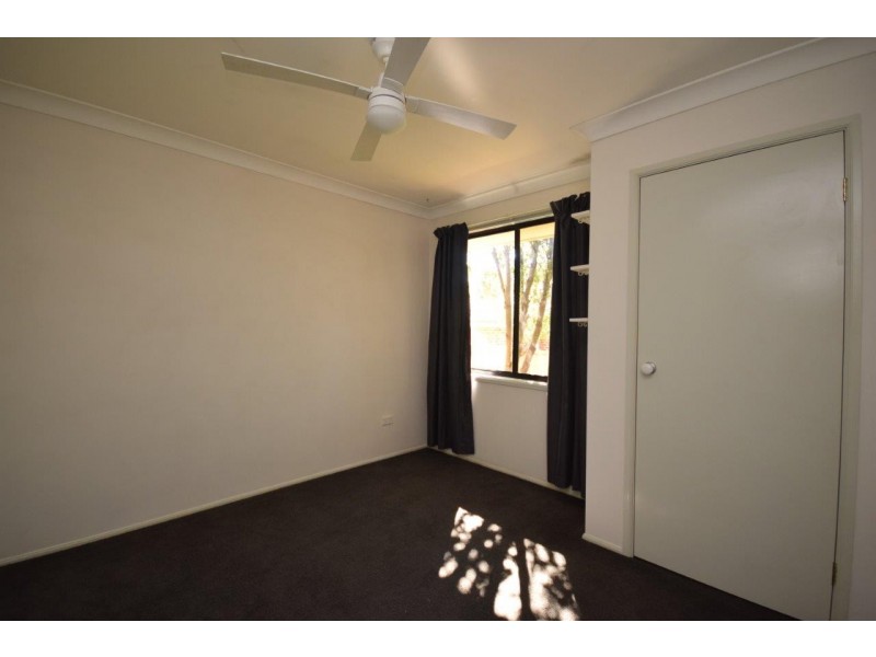 19 Lydon Crescent, West Nowra NSW 2541