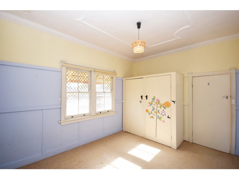 98 Douglas Street, Nowra NSW 2541