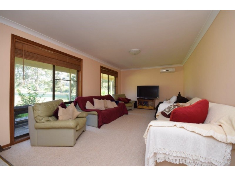 17 Greenmeadow Lane, Nowra Hill NSW 2540