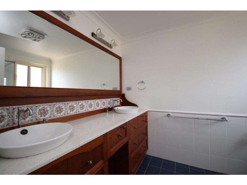 125 McMahons Road, North Nowra NSW 2541